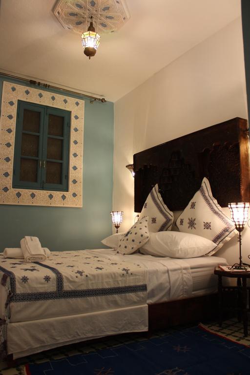 Ryad Dar El Meknassia Meknès Habitación foto